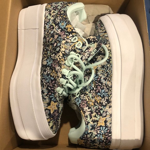 KSwiss Shoes Nwb Kswiss Shoe White Gstaad Pltfrm Lbrty Poshmark